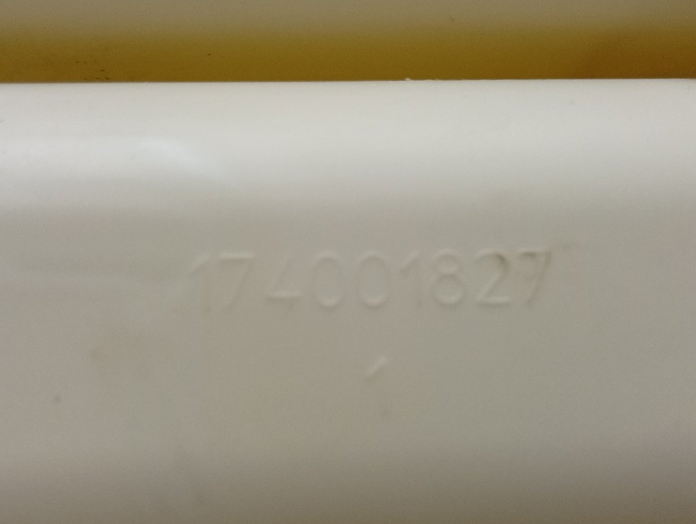 WISL103 кт63 Дозатор порошка для стиральной машины Indesit 174001827 б/у