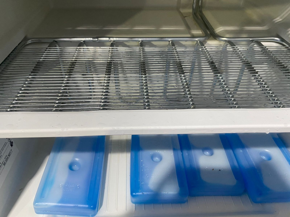 Морозильный барный шкаф Liebherr GGUesf 1405