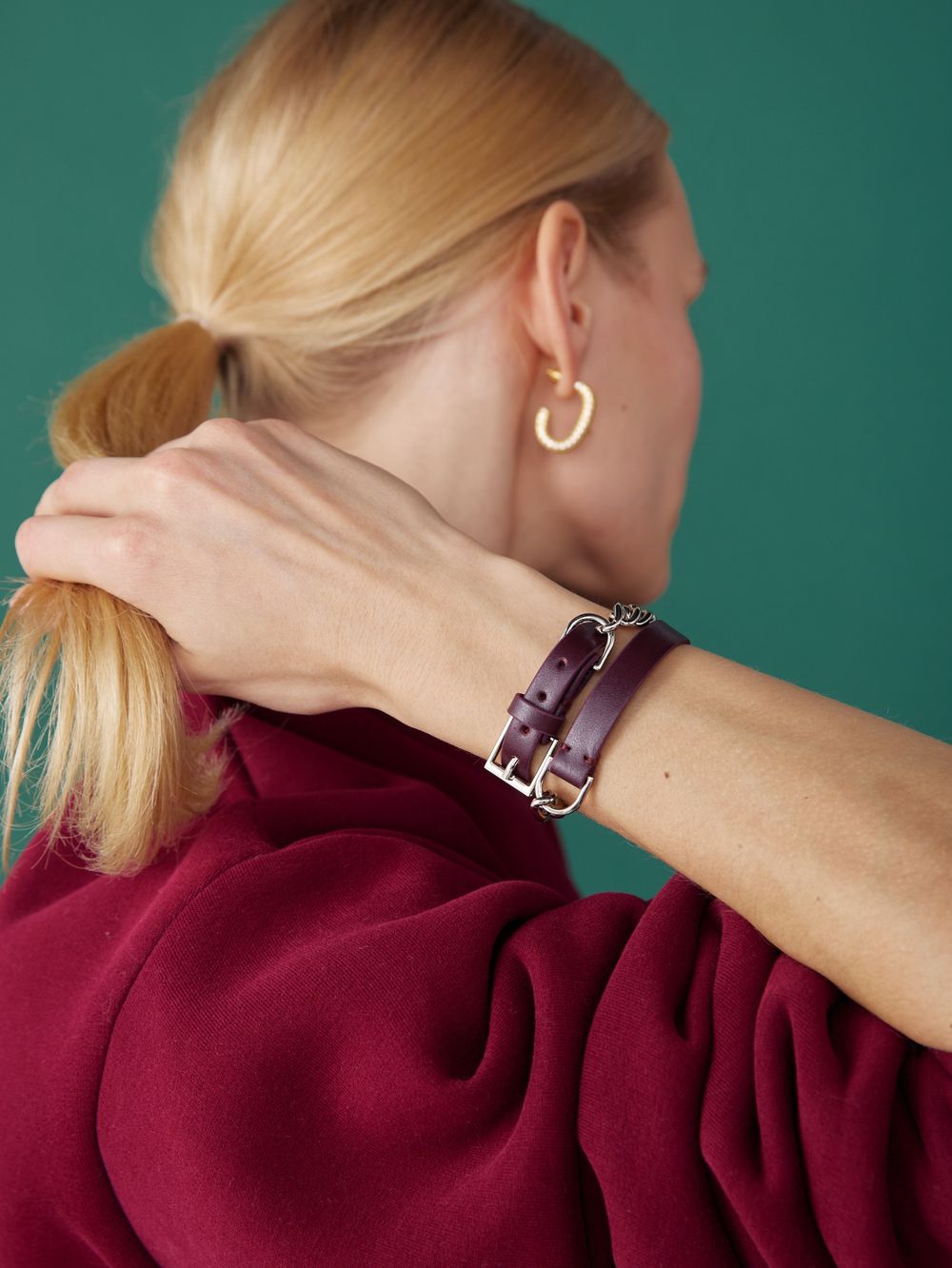 СВИТШОТ CHIC HAPPENS BORDO