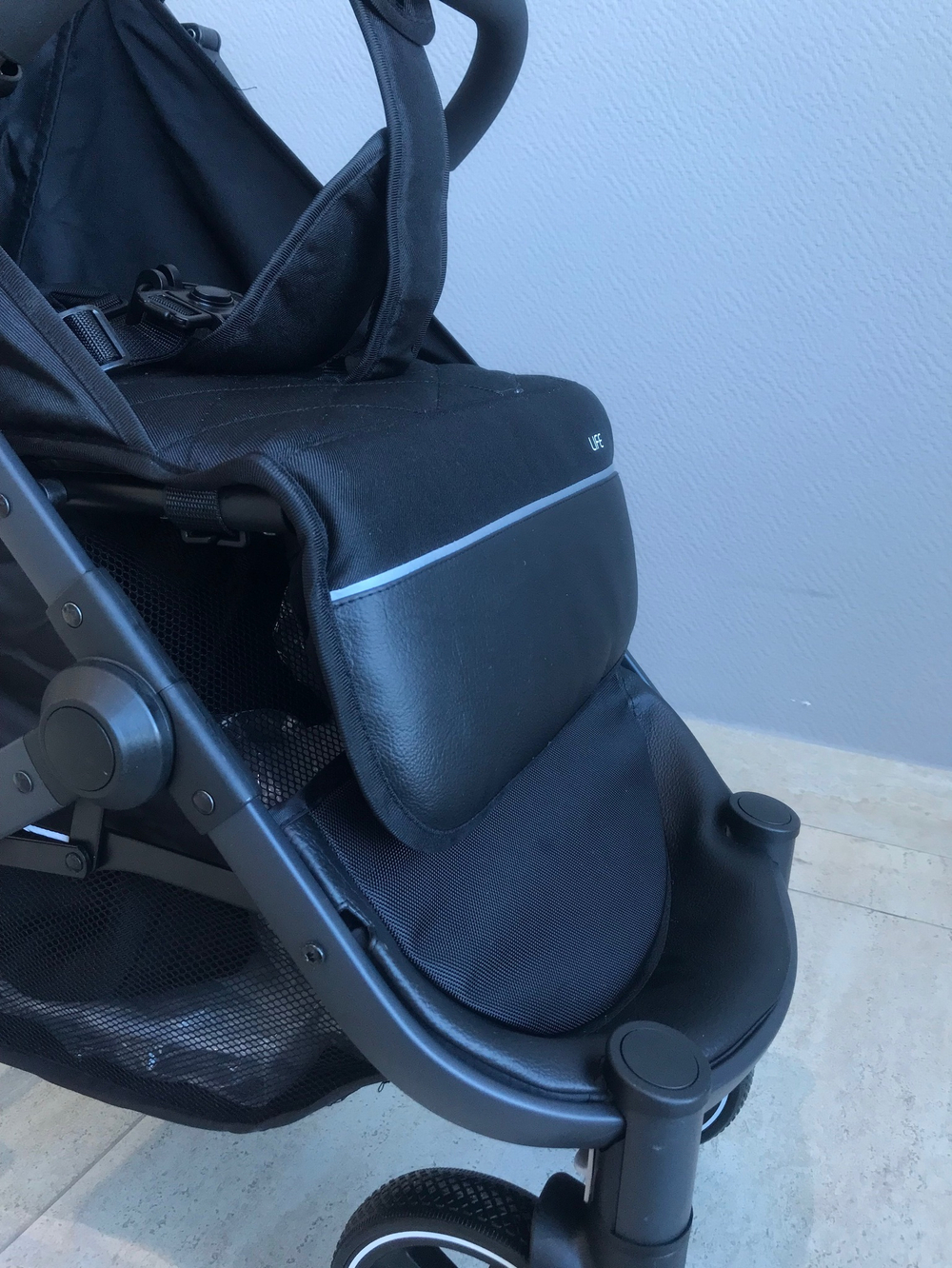 Коляска детская RANT "LIFE" RA104 Black