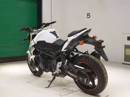 Suzuki GSR750 A , 2012