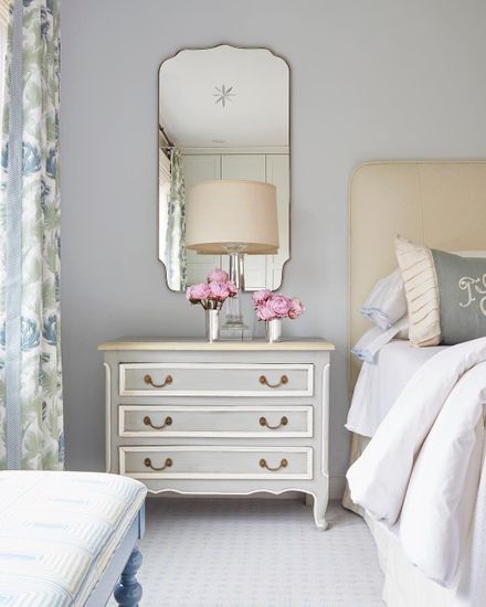 Зеркало настенное “Тартюф”