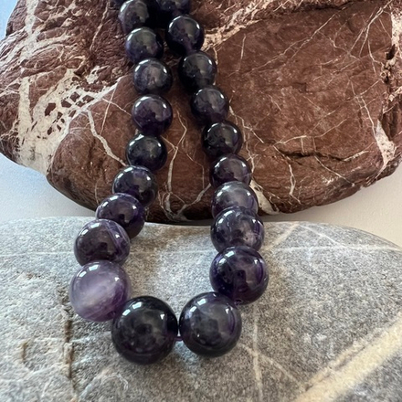 Аметист. Камни для изделий на заказ. Цена зависит от вида заказанного изделия