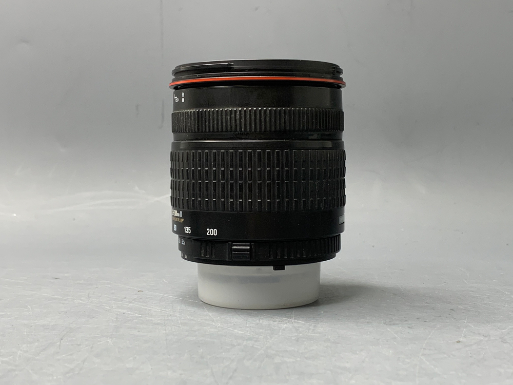 Sigma AF 28-200mm 3.5-5.6 DG Macro Nikon внутри пыль