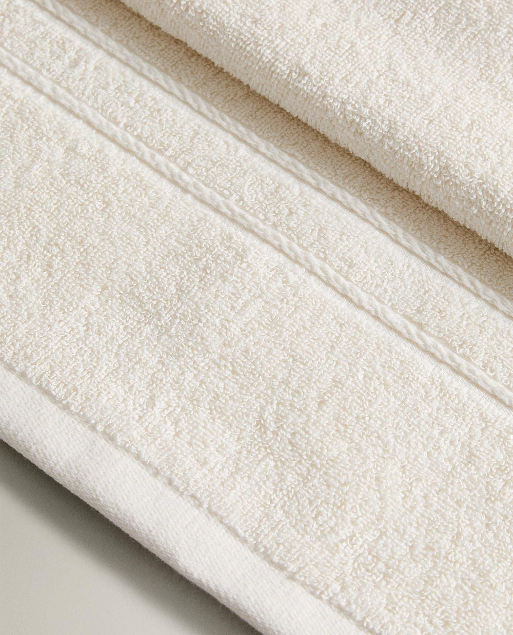 Zara Home - Банное полотенце с бордюром, бежевый, 50х90 см