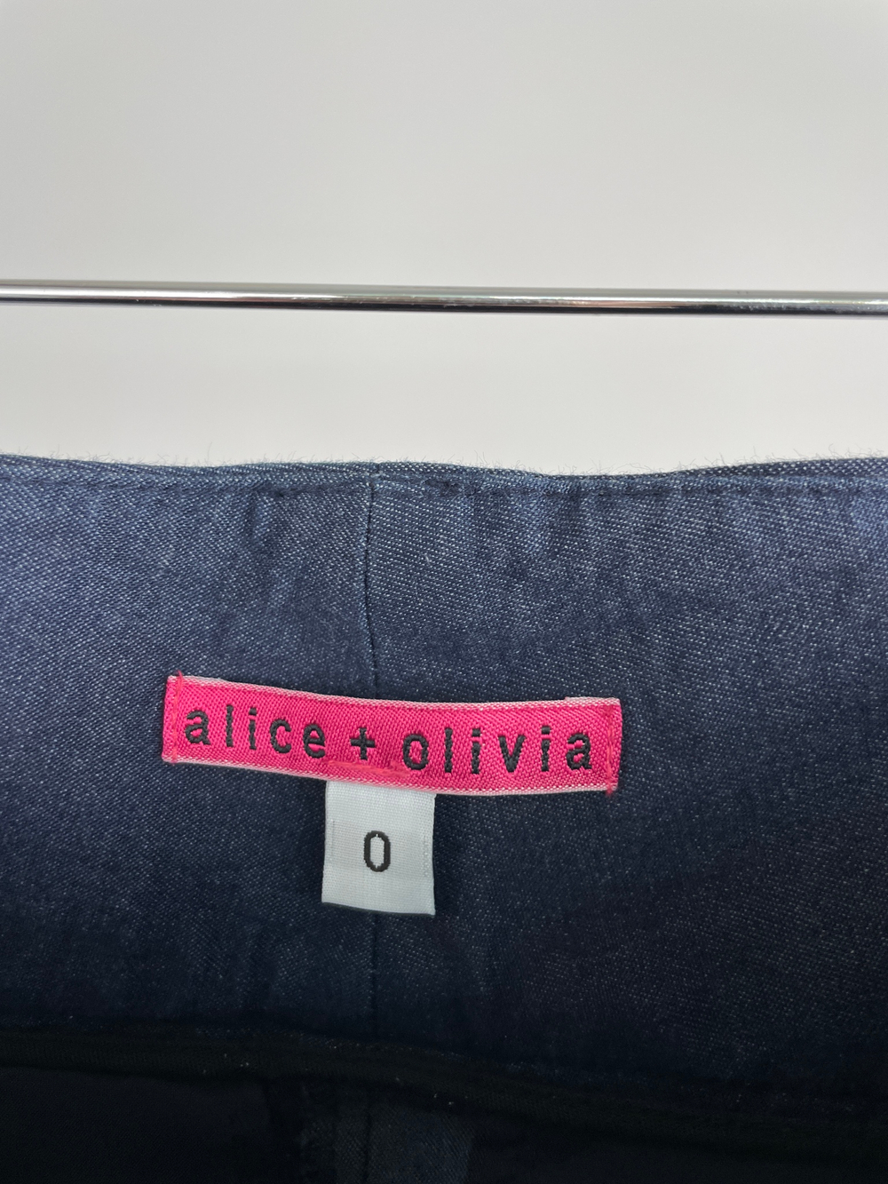 Брюки Alice + Olivia