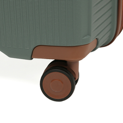 Чемодан средний (М) полипропилен "Fabretti"