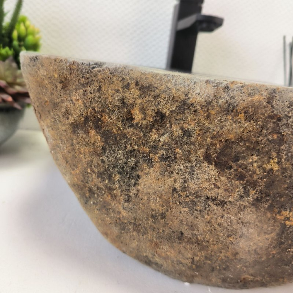 Раковина из речного камня RS-63477 (40*37*15) 0122