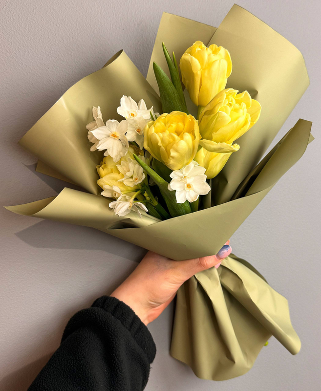 Букет-комплимент "Поцелуй солнца" Букет-комплимент "Поцелуй солнца"