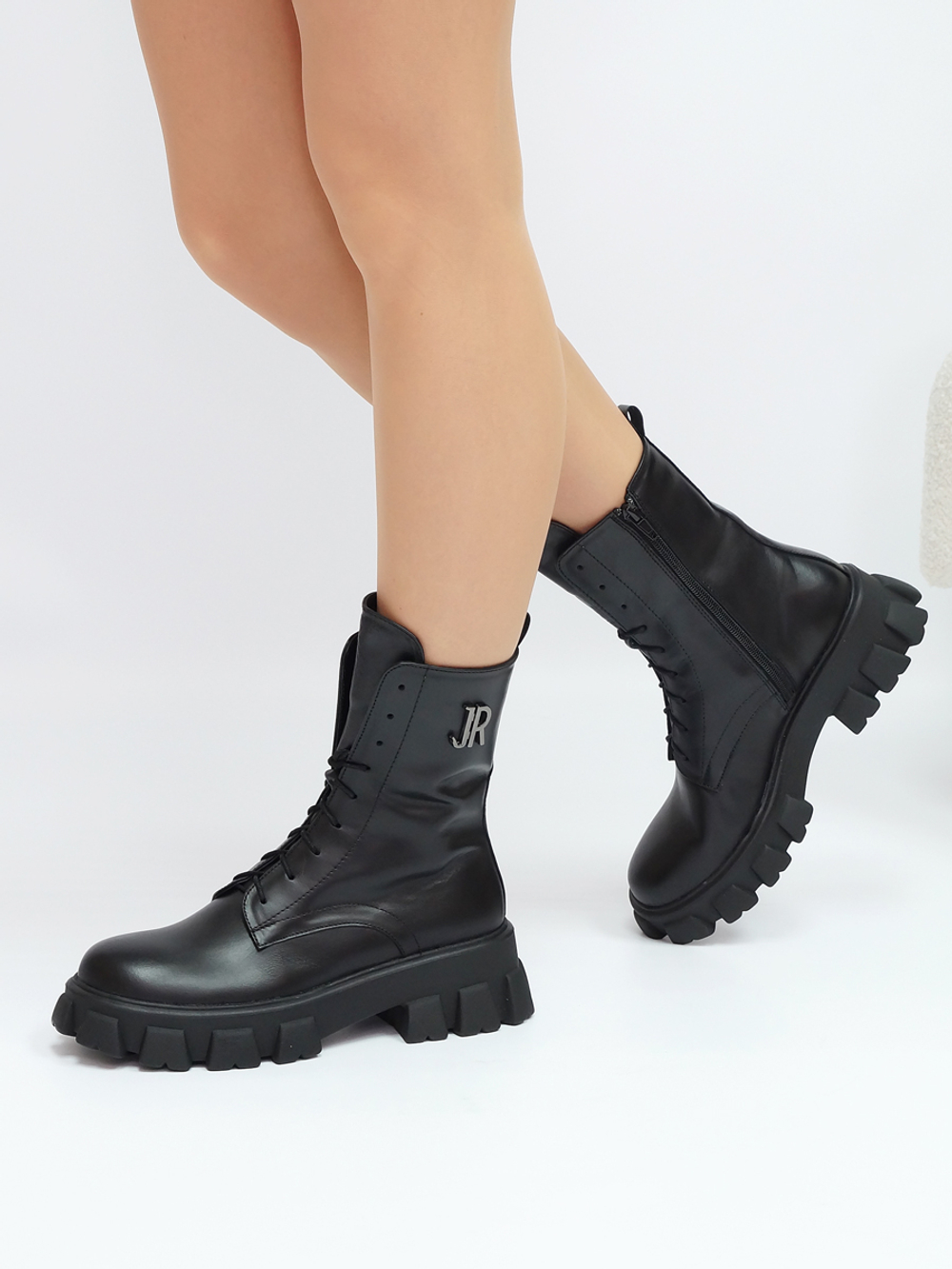 Ботинки женские