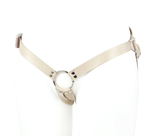 Поясной фаллоимитатор с мошонкой телесного цвета - 18 см. (Цвет: телесный)