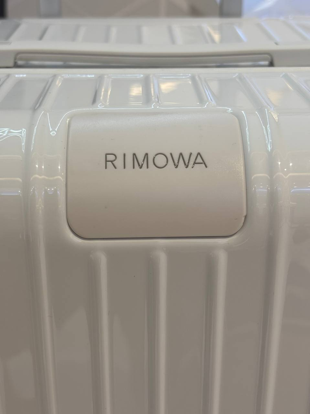 Чемодан Rimowa