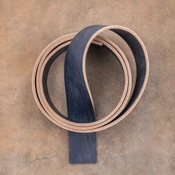 Ременная заготовка English Bridle VEG TAN Blue (4,0+ мм), цв. Синий