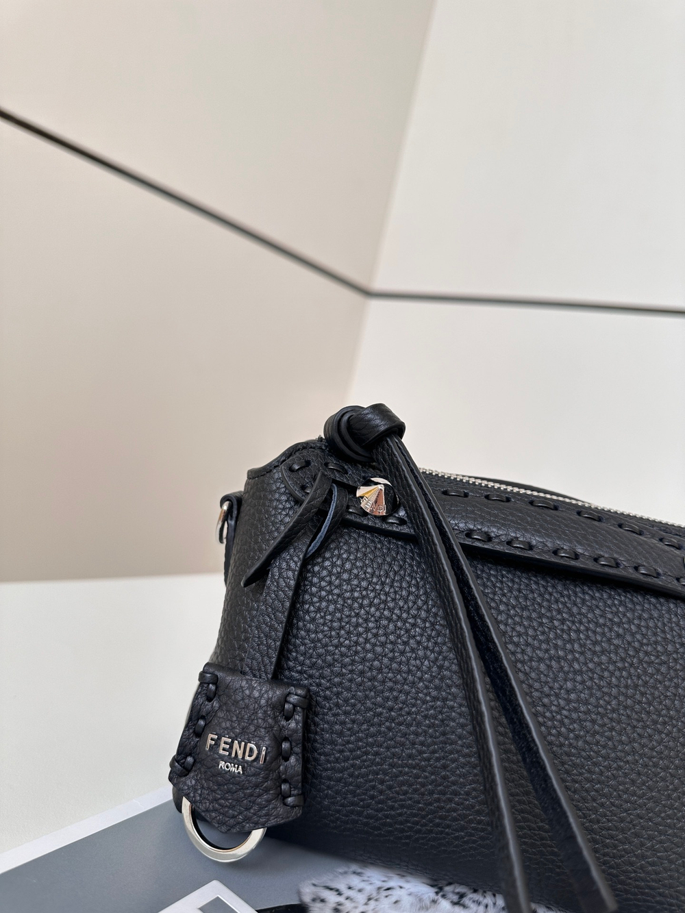 Fendi By The Way Selleria Mini 20 cm