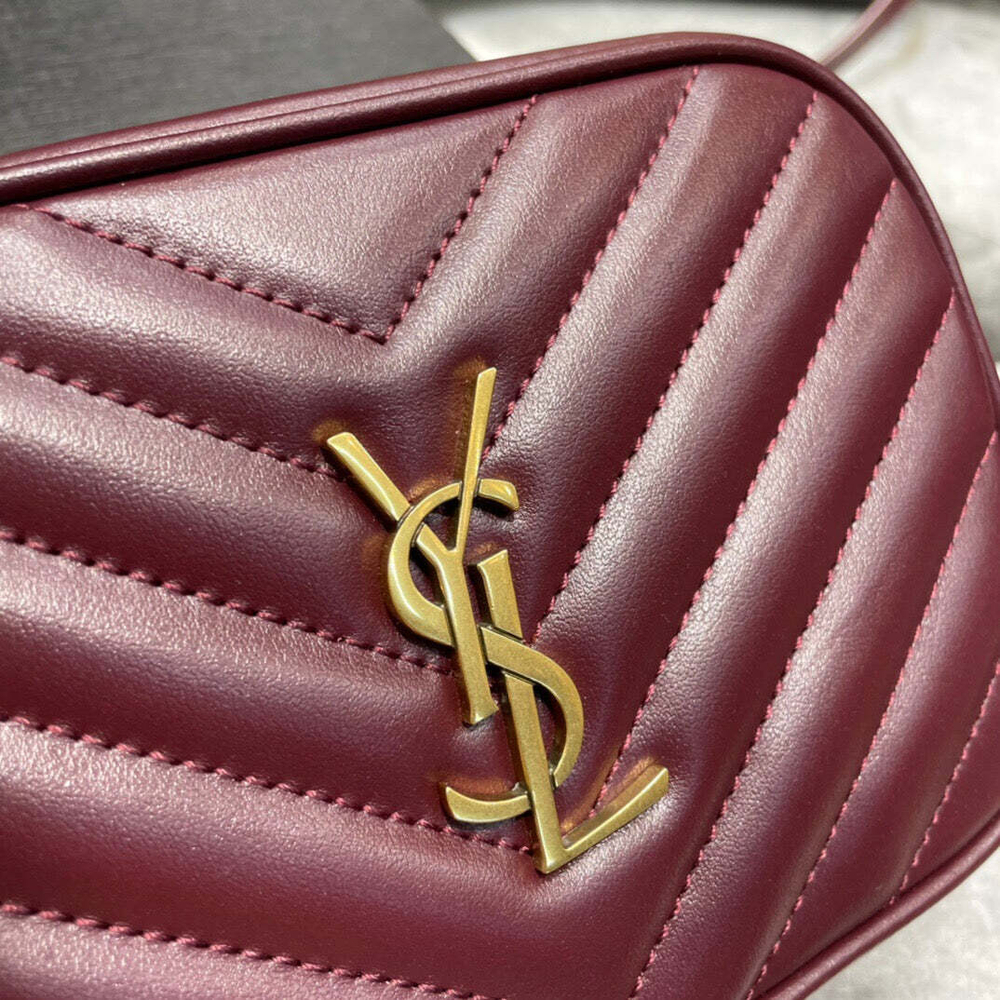 Yves Saint Laurent Lou Camera Belt