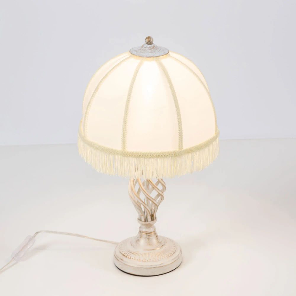 Citilux Базель CL407801 Настольная лампа с бежевым абажуром Патина