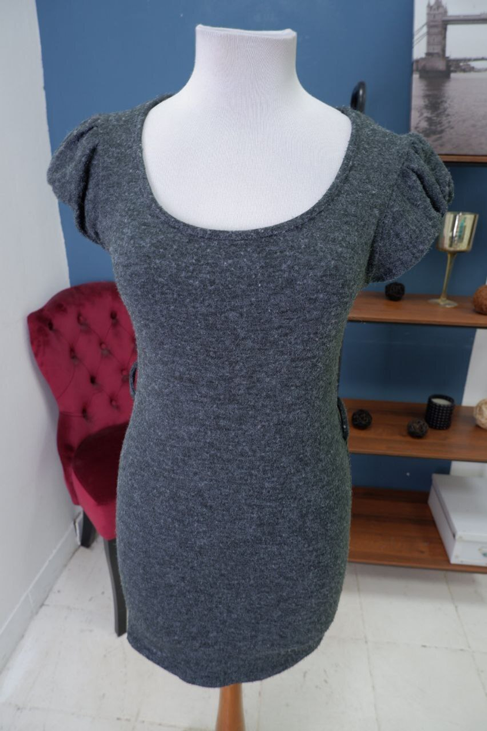 Платье New Look трикотажное 42 размер