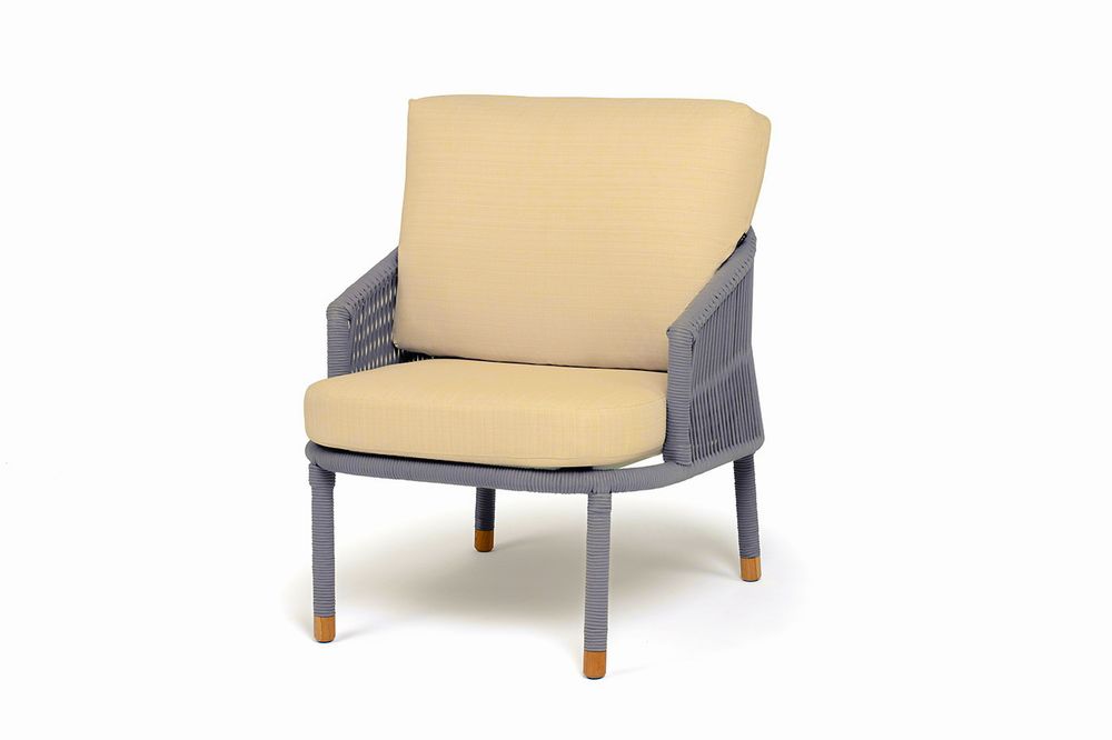 "Верона" кресло плетеное из роупа, каркас алюминий светло-серый (RAL7035) муар, роуп светло-серый круглый, ткань Mossle бежевая