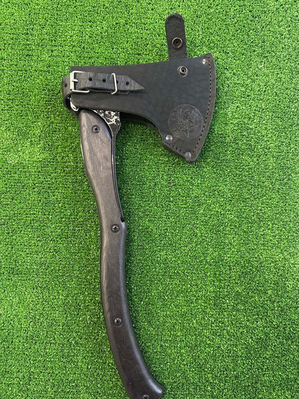 Чехол на топор «Варяг» черный с креплением на ремень нат кожа