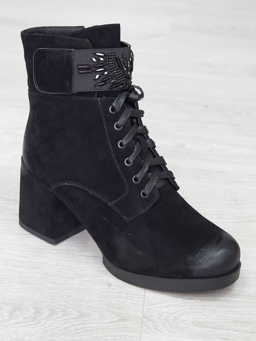 Ботинки женские зимние