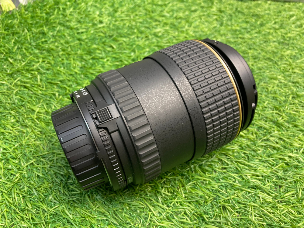 Tokina 100mm 2.8 AT-X M100 AF PRO D Nikon F