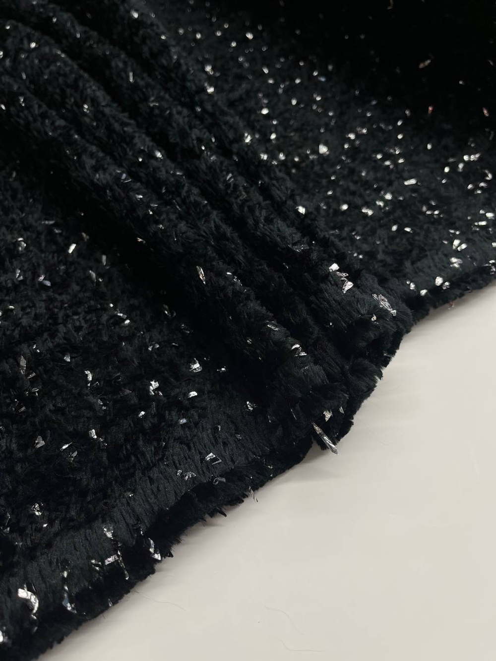 Твид шелк с п/э Herno черный с серебряными вкраплениями