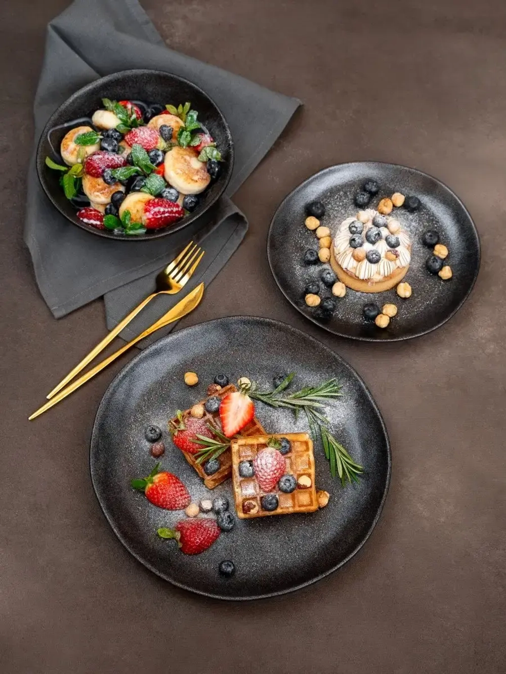 Набор из 6 тарелок 21 см мятый фарфор черная плоская