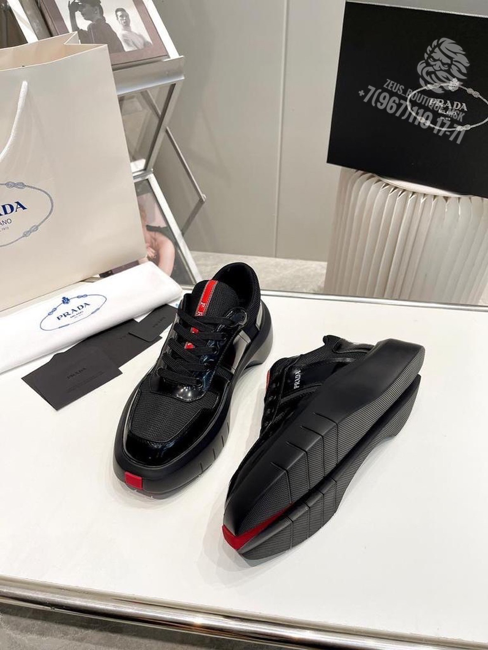 Кроссовки Prada