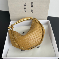 Bottega Veneta Sardine Classic 33 cm