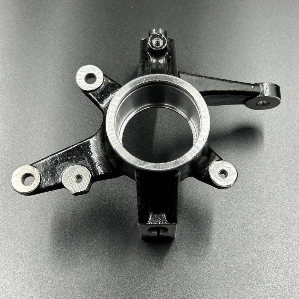 Кулак поворотный передний левый ATV 500/A/2A, X5, X6, X8 (ZIBO)