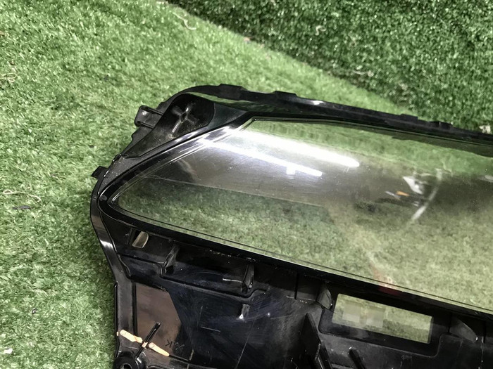 Стекло фары левое Lexus NX 1 (2017-2021)