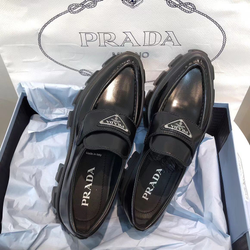 Ботинки Prada