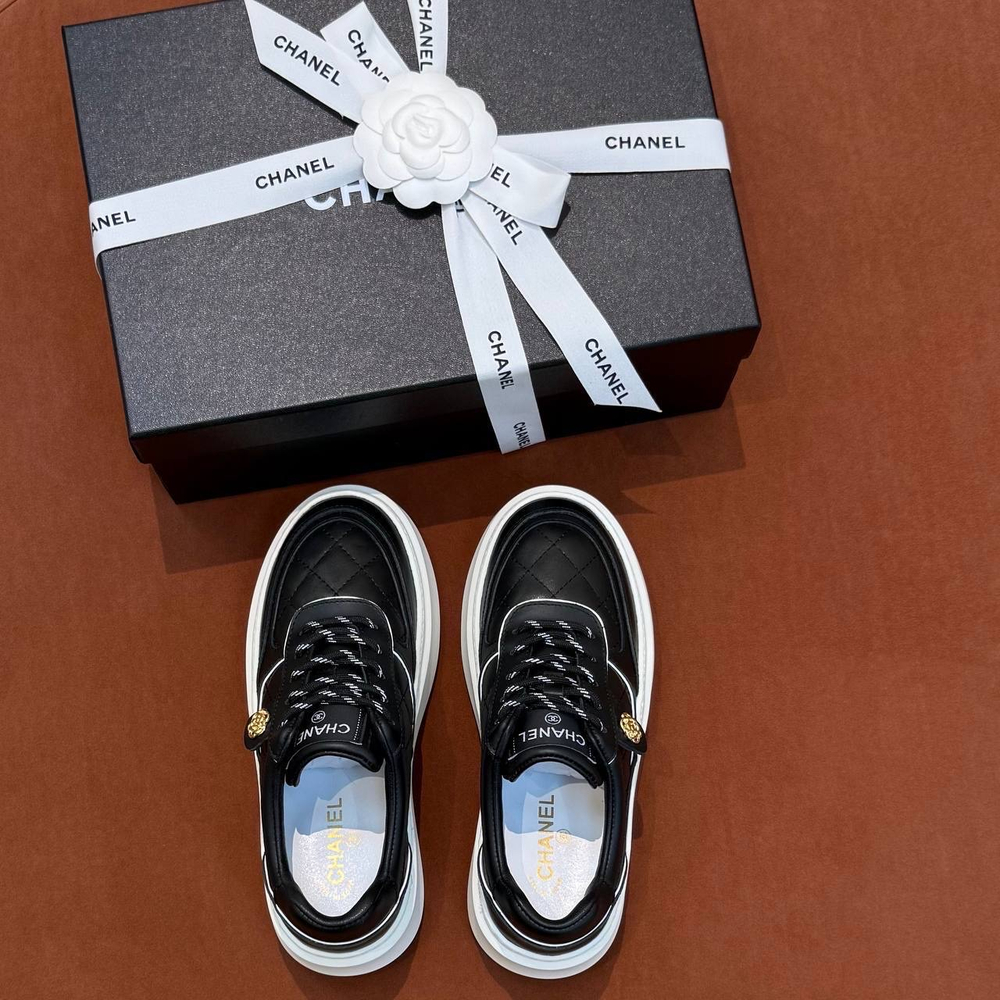 Кроссовки Chanel