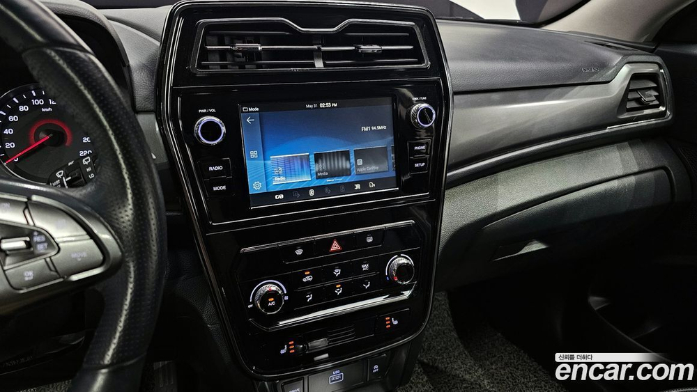 KG Mobility (Ssangyong) Very New Tivoli Дизель 1.6 2WD (10.2019)