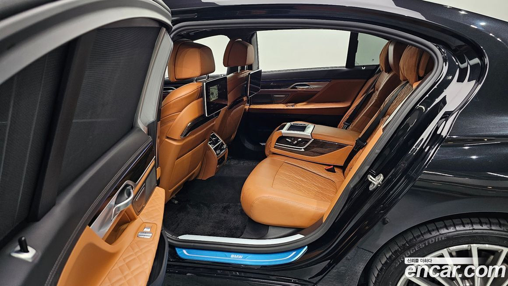 BMW 7 Series (G11) 730Ld xDrive Design Pure Excellence (04.2020)