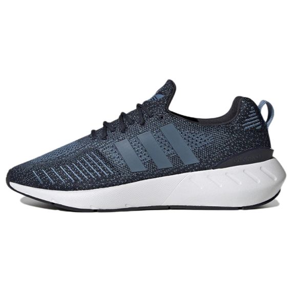 Adidas originals Swift Run 22