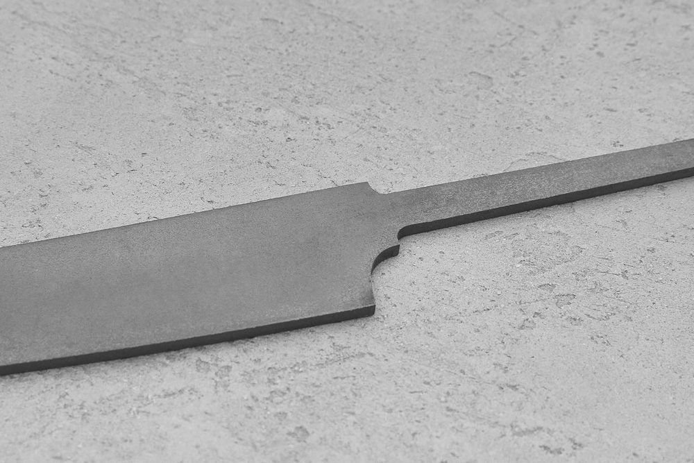 Заготовка для ножа, сталь Cromax PM 2,7мм. Модель "Геликон У160" с клинком 160мм, ТО 61-62HRC