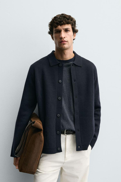 ZARA КАРДИГАН ИЗ РЕЛЬЕФНОЙ ТКАНИ С КАРМАНАМИ, МОРСКОЙ СИНИЙ