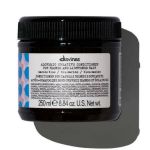 Кондиционер оттеночный для натуральных и окрашенных волос Davines Alchemic Conditioner - Marine Blue 250 мл