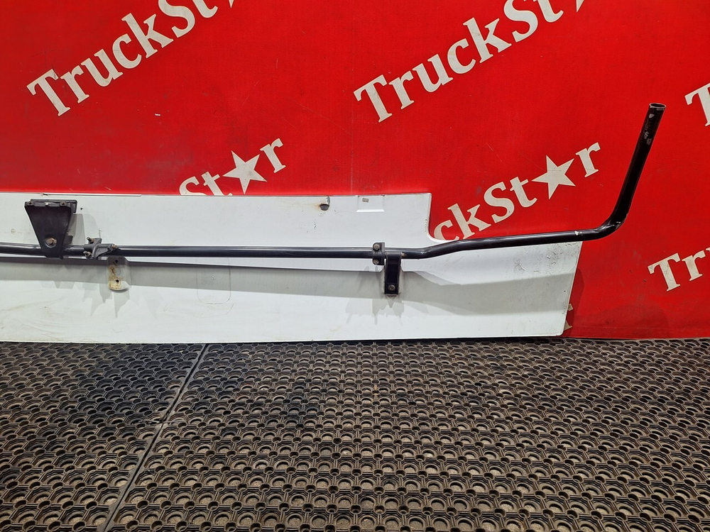 Спойлер кабины боковой правый