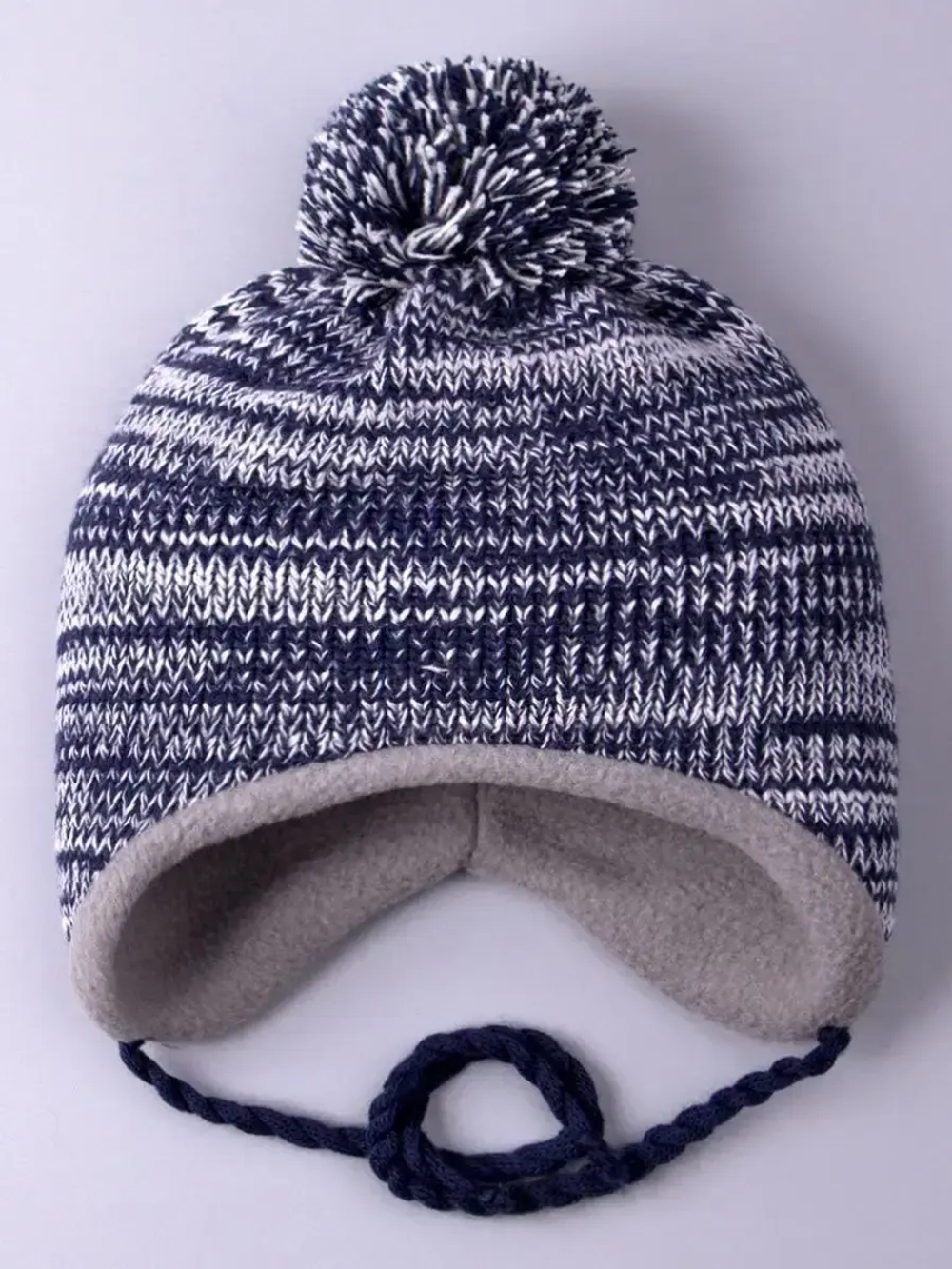 Шапка детская вязаная осенняя на завязках