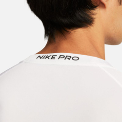 Термобелье Nike Pro Dri-FIT Tight Short-Sleeve Fitness Top - white
