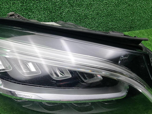 Фара правая Mercedes C w205 (2018-2023) LED