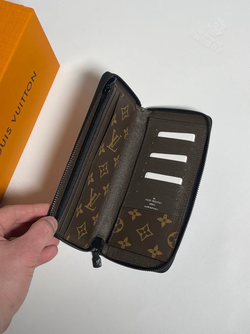 Портмоне Louis Vuitton Zippy