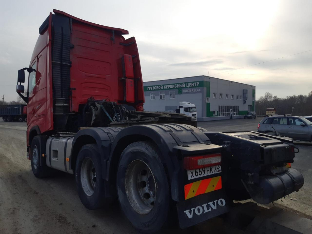 Volvo FH 6x2 Седельный тягач FH-TRUCK (Дизельный, 12,8 л, 510 л.с., АТ)