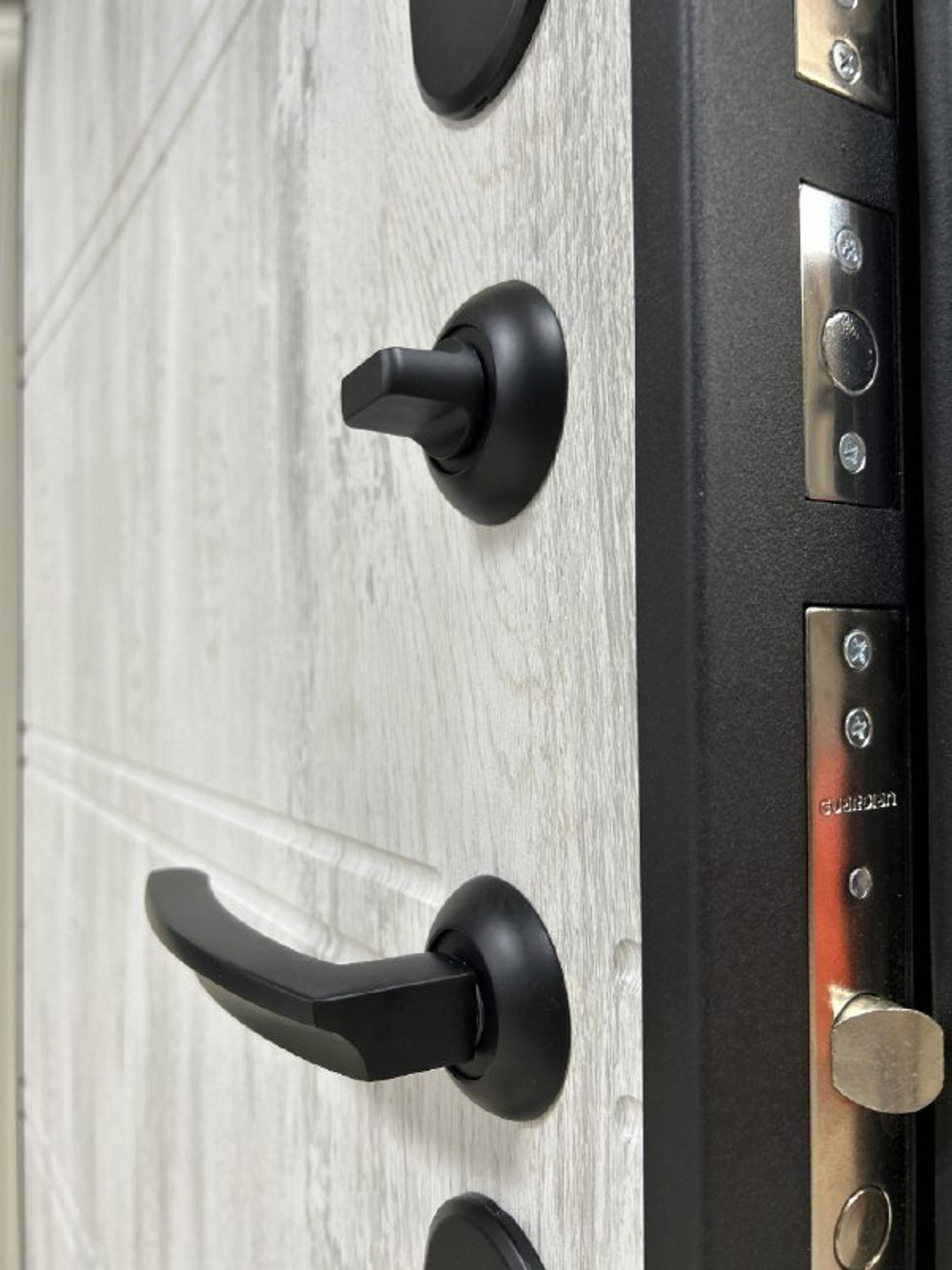 Дверь входная Блюз