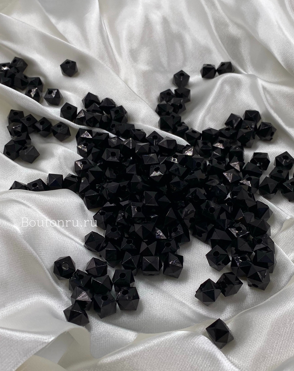 Бусины граненые черные 500 грамм (±5гр)