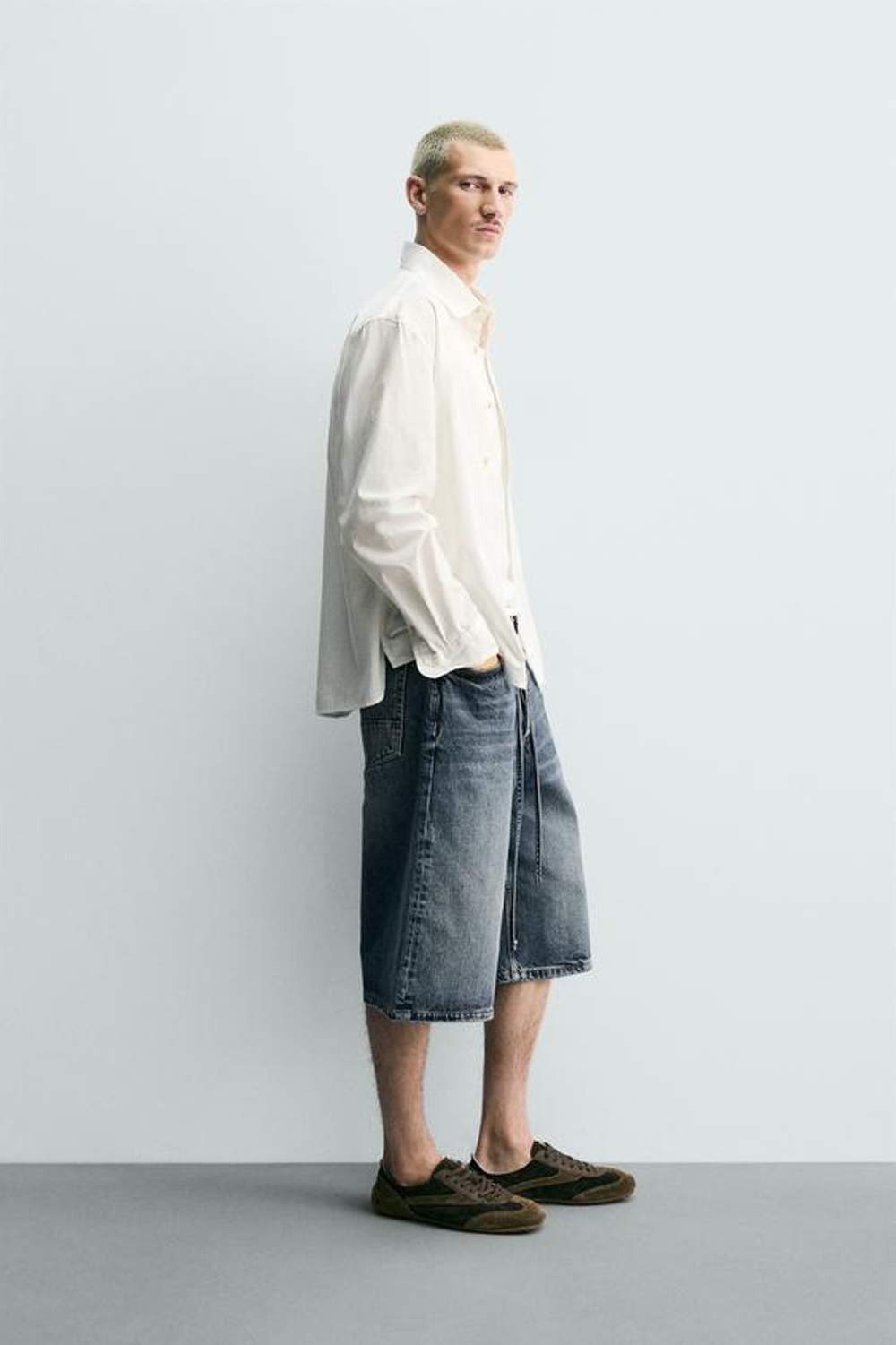 ZARA ДЖИНСОВЫЕ ШОРТЫ BAGGY FIT, СИНИЙ