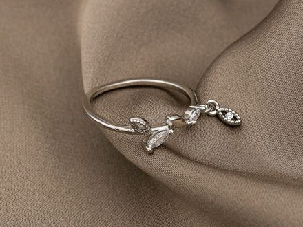 Фаланговое кольцо "Веточка" со стразами