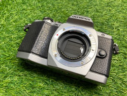 Olympus OM-D E-M10 ( Не рабочий )